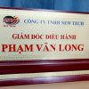 Biển chức danh 2 mặt tam cấp