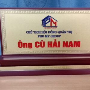 Biển chức danh tam cấp 2 mặt